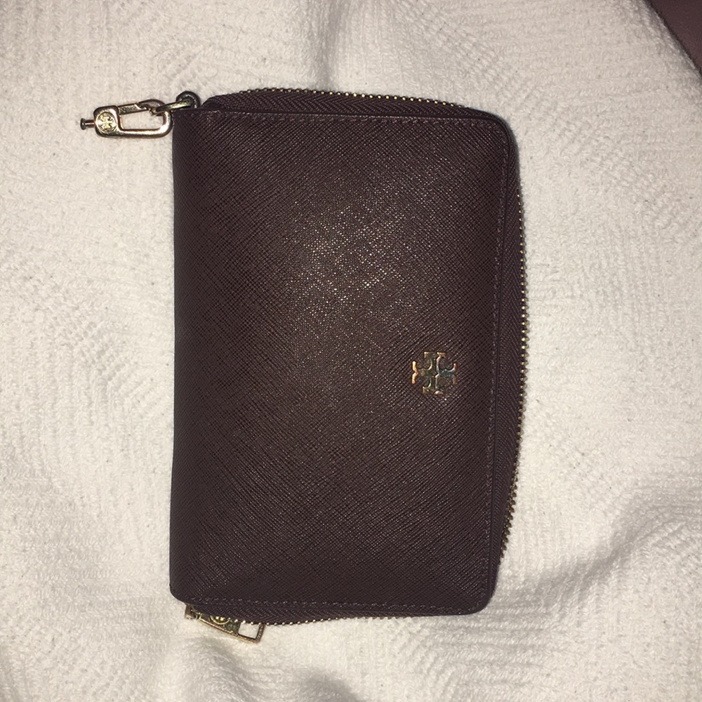 Old Tory Burch Wallet WITHOUT strap